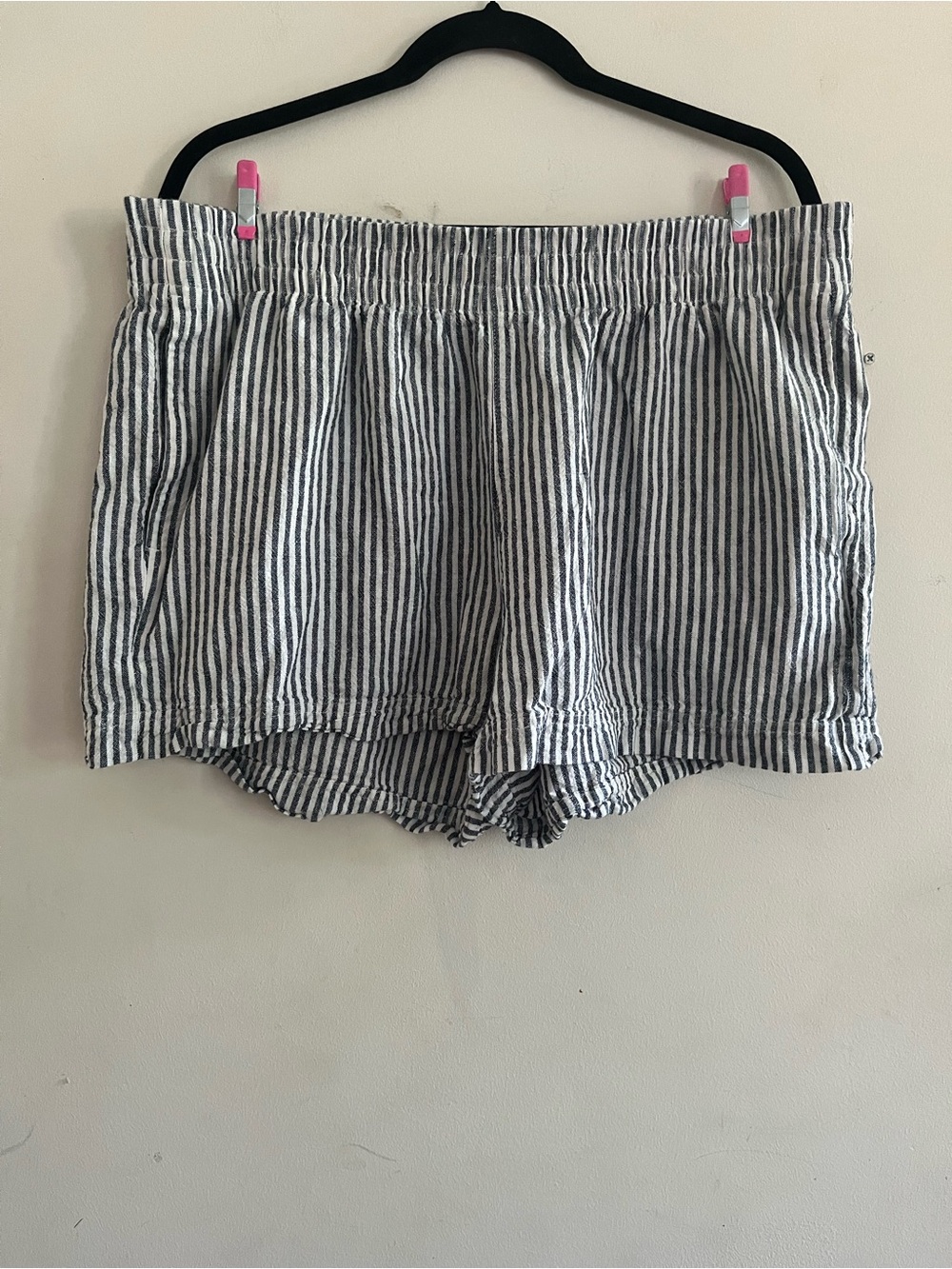 Old Navy Blue White Striped Elastic Waist Shorts XL Linen Blend Coastal Summer